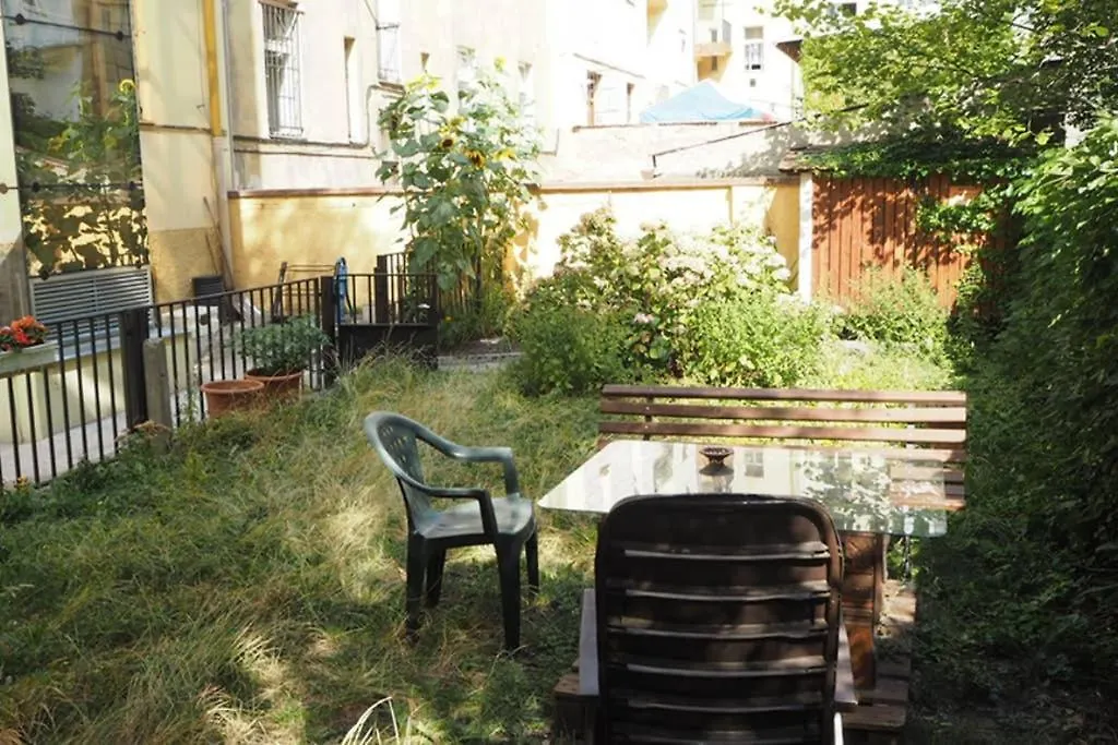 Cozy Apartment With A Garden, In The City Center! Prague 0*,  Czech Republic